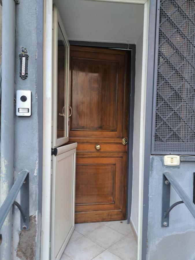 Stop Al Duomo 那不勒斯 外观 照片